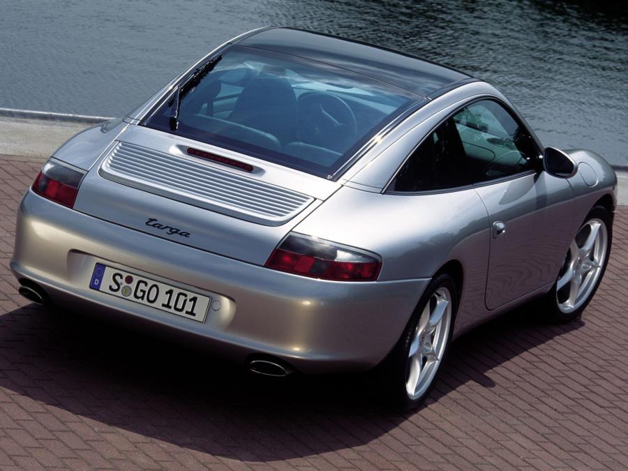  Porsche 911 Targa 2001 года  (фото 8 из 50)